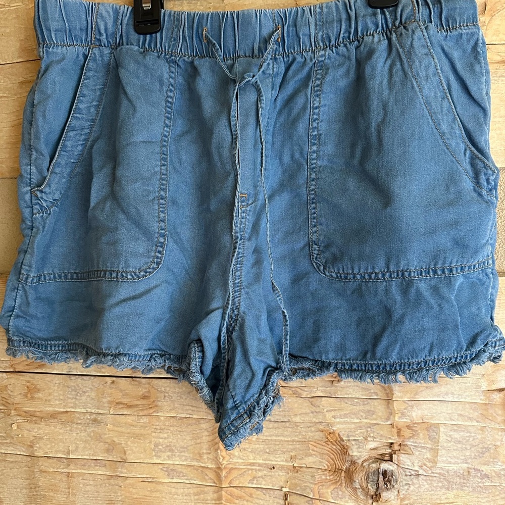 Time and Tru Light Blue Denim Drawstring Shorts